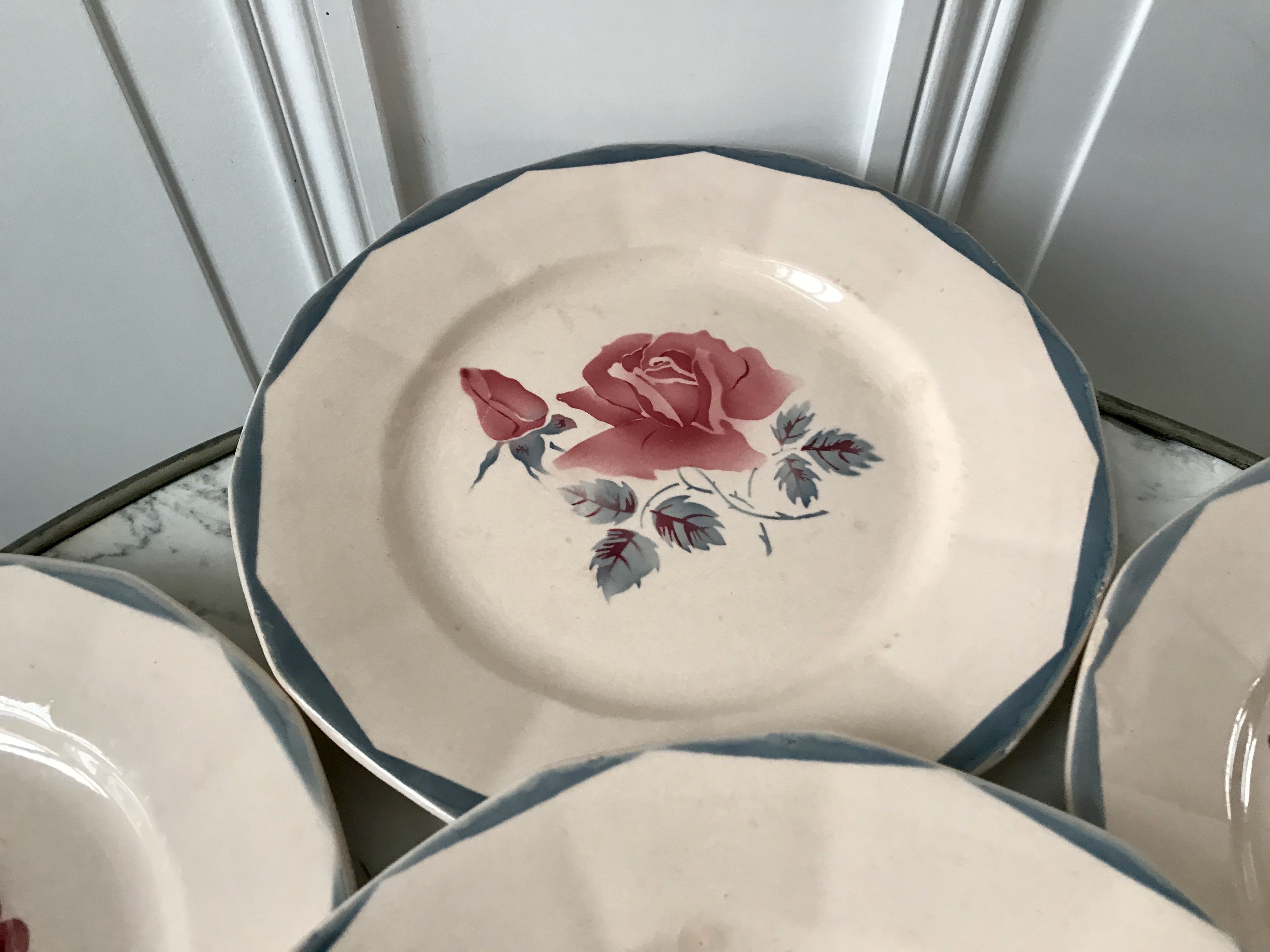 Set of 6 flat plates Digoin Sarreguemines pink and blue flowers 40s