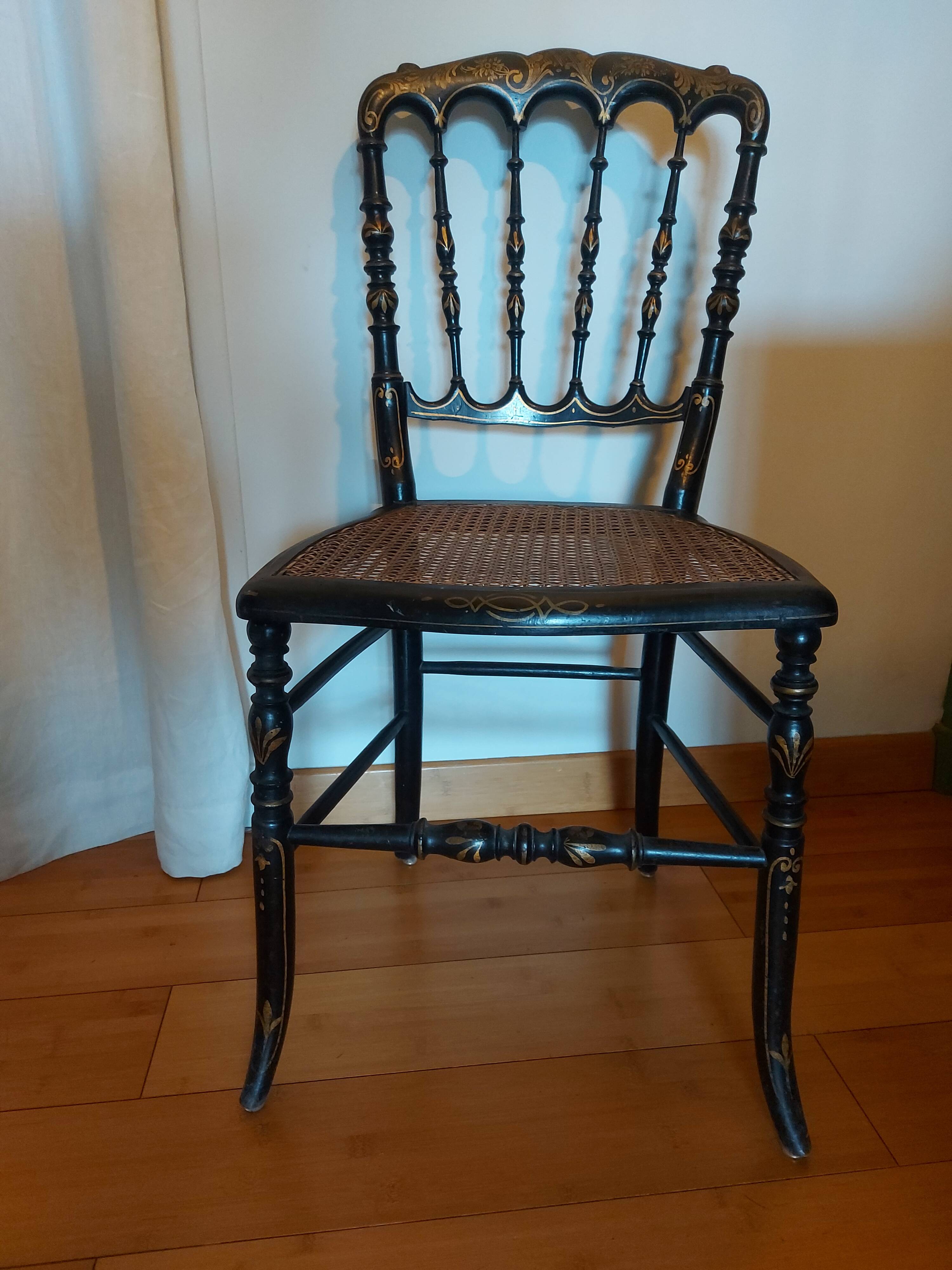 Chaise Napoleon III authentique assise cannage