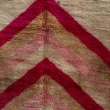 Handmade Berber Boujaad rug size 150 x 250 cm