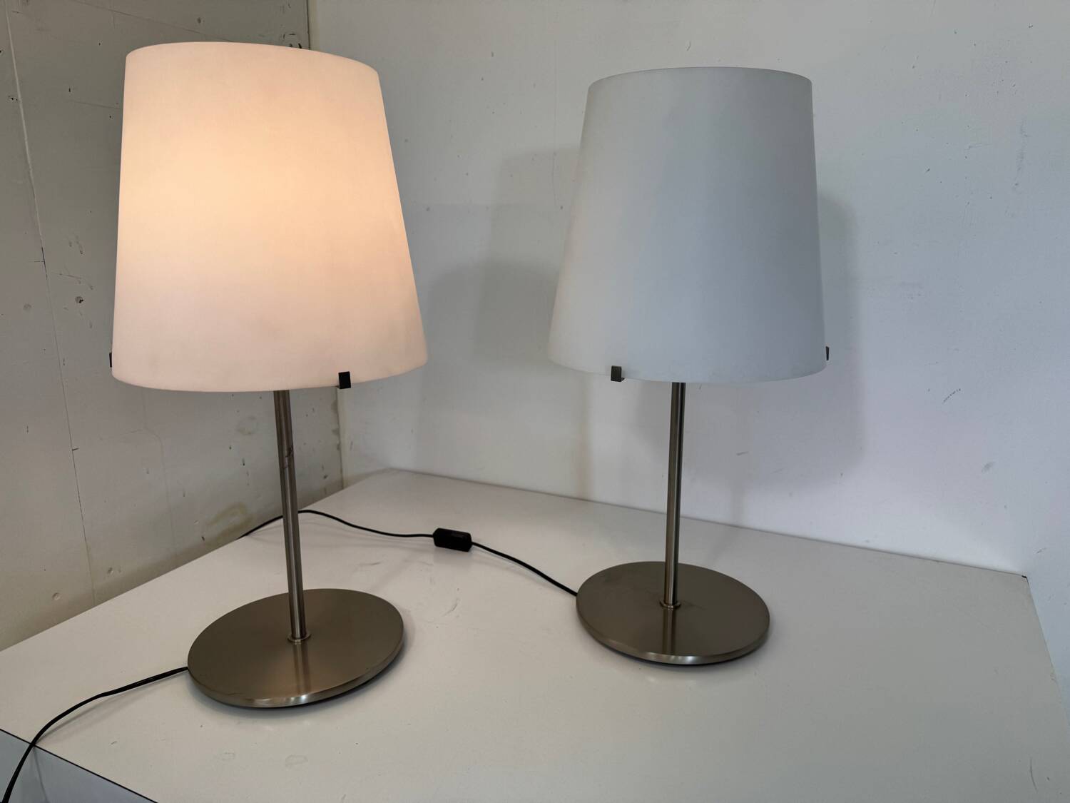 Italian Mid Century Modernist Fontana Arte table lamp, 1950s