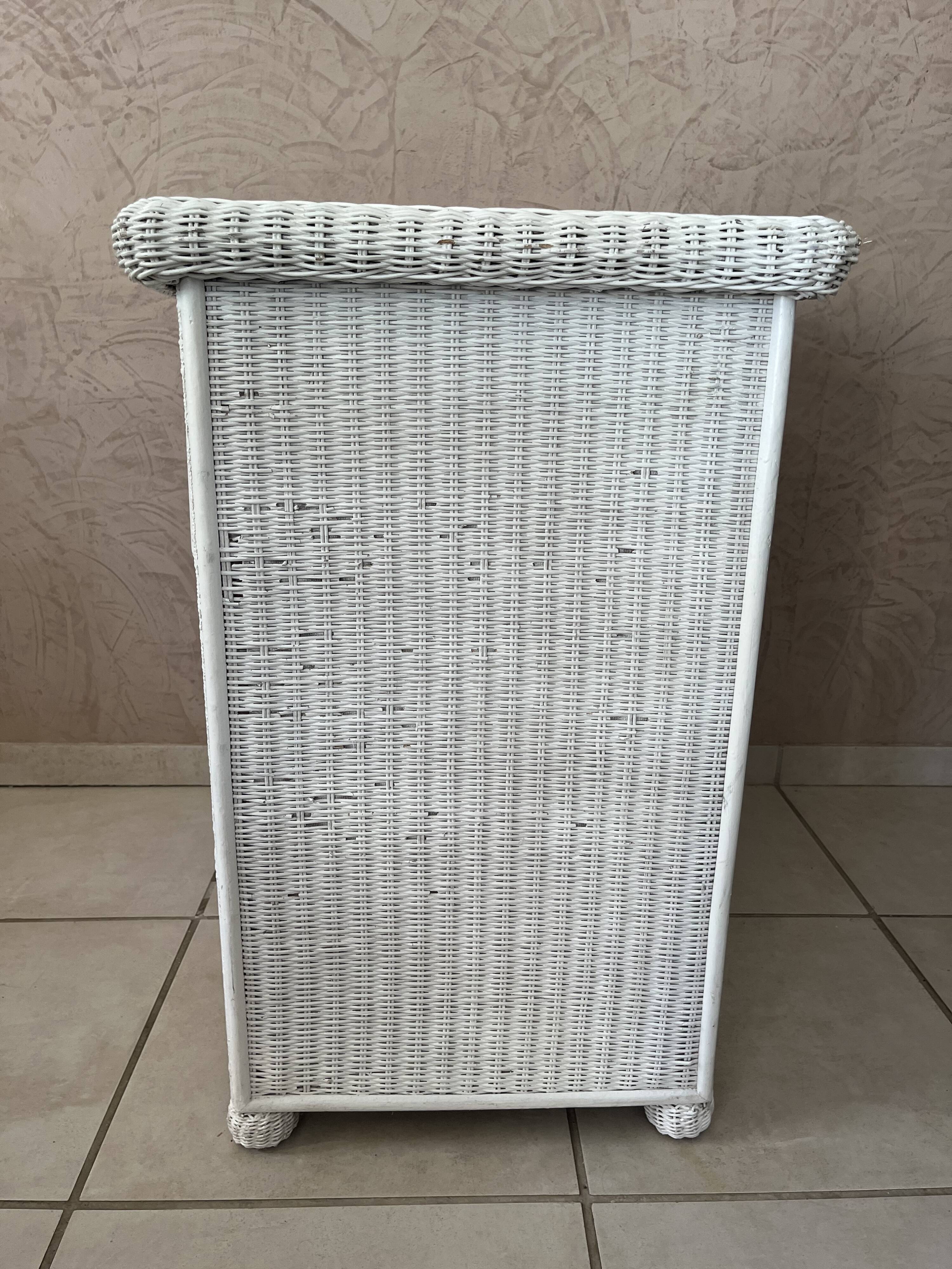 Rattan chest of drawers