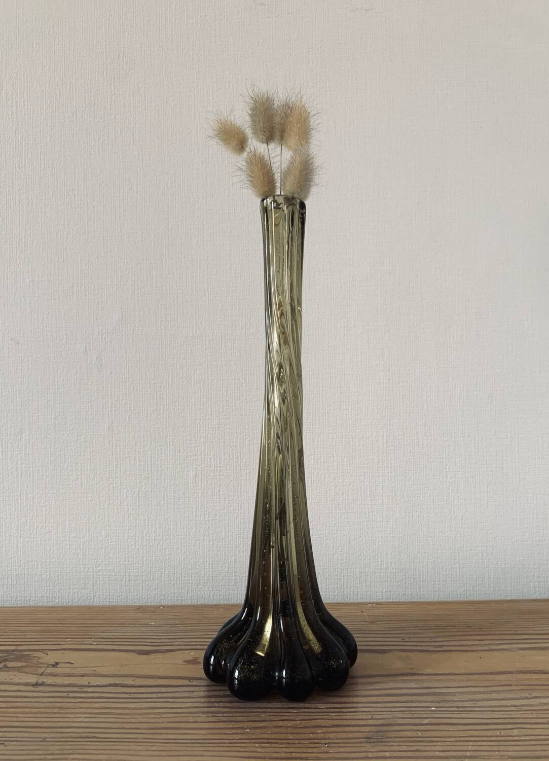 Vintage smoked soliflore