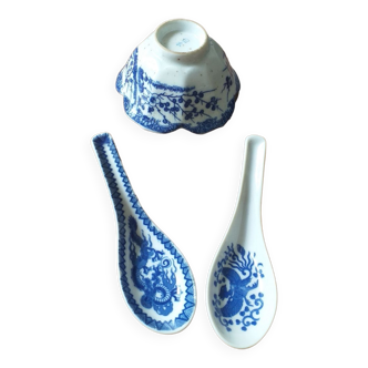 Chinese bowl and spoons