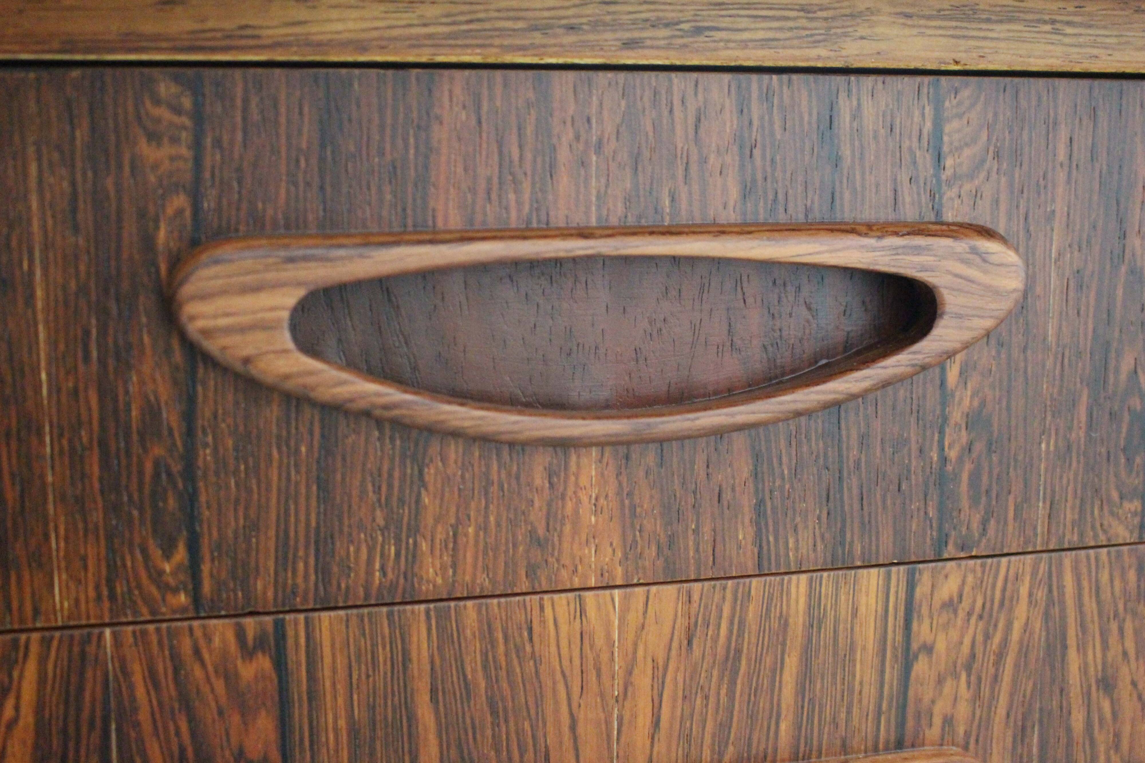 Bureau Boomerang en palissandre du milieu du siècle, années 1960