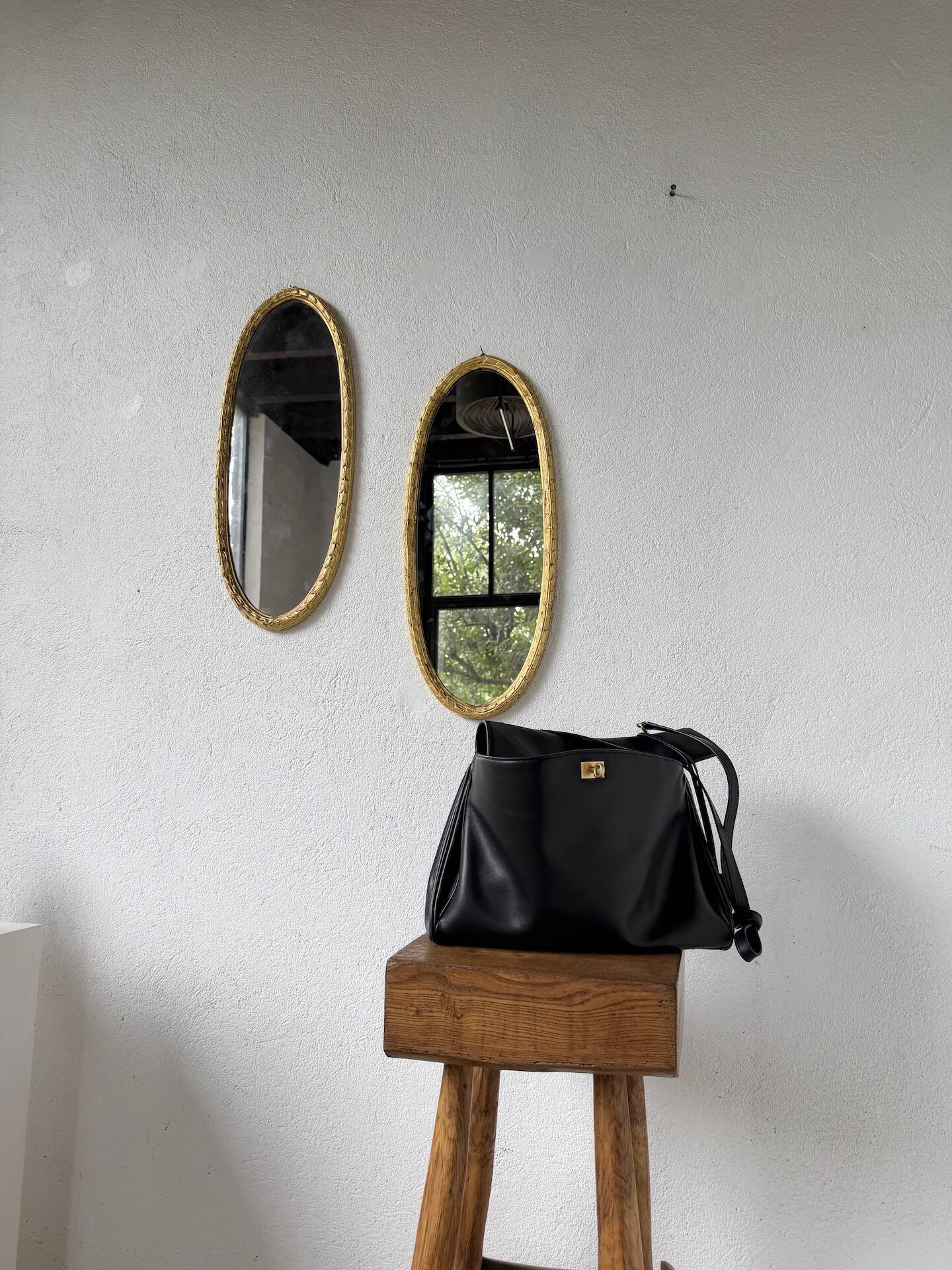Pair of oval mirrors 1900 gilded stucco