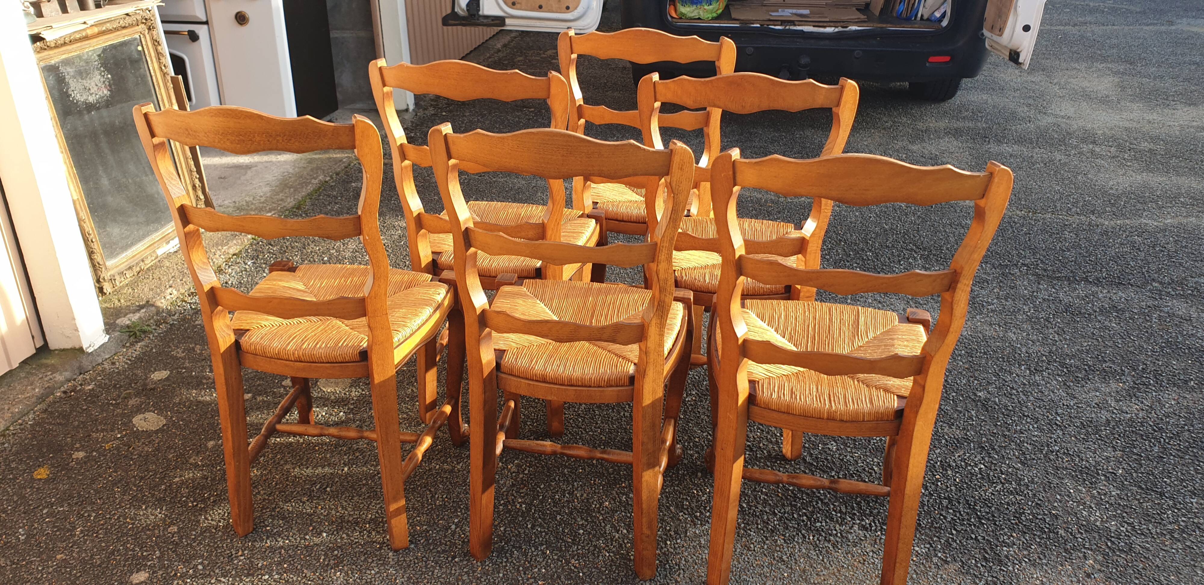 6 rustic Paillé chairs in Louis XV style