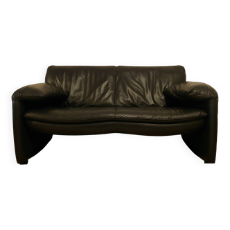 Leolux 2-seater leather sofa