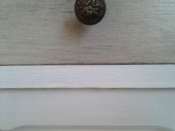 Massive chestnut chevet