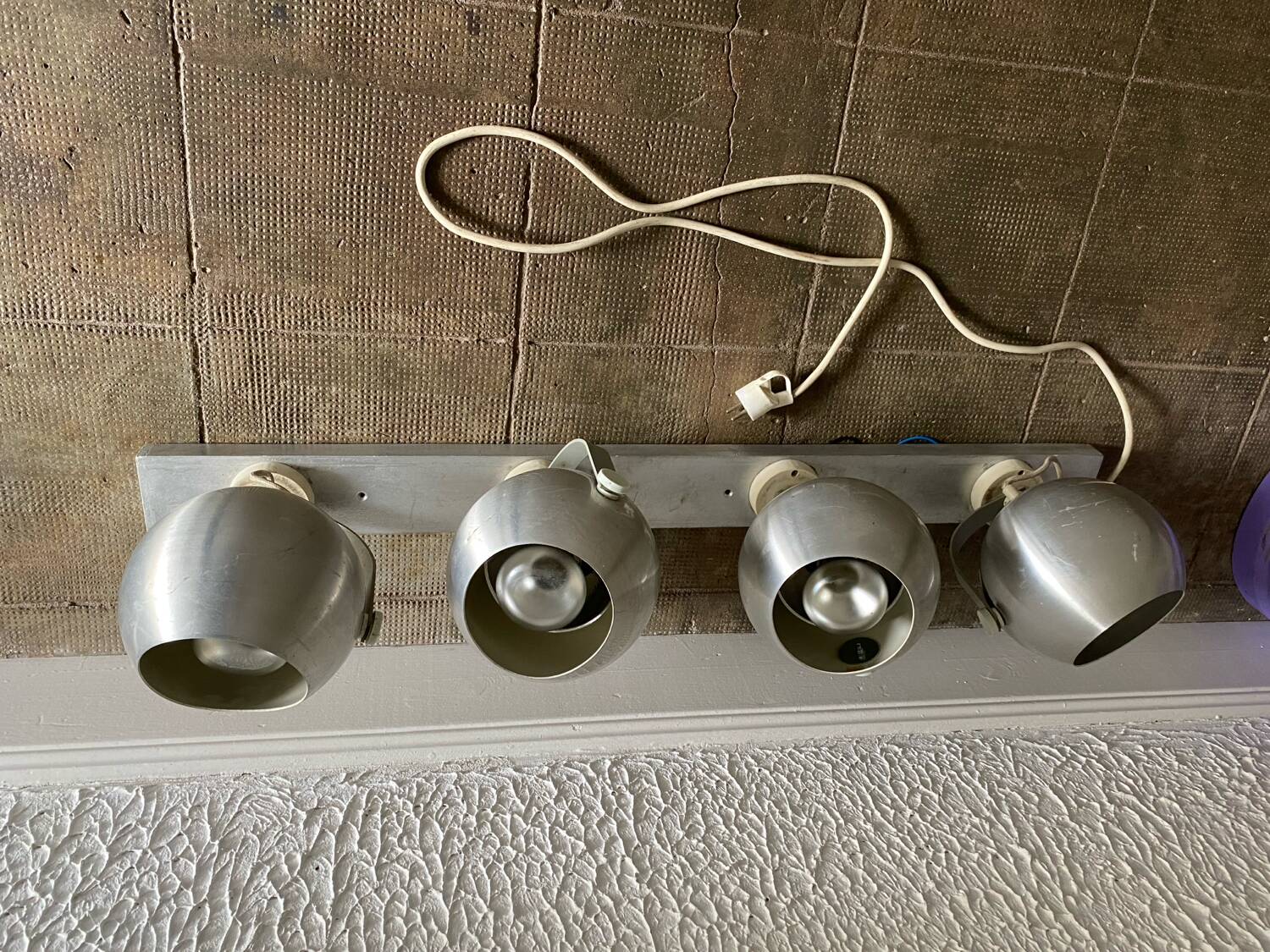 Brushed aluminum eyeball spotlight strip