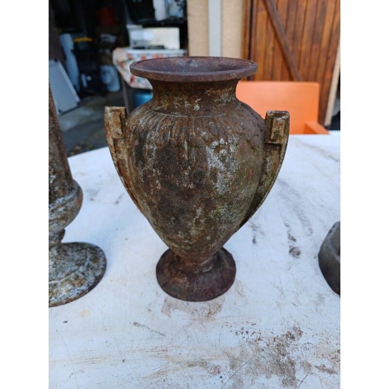 Set of 3 cast iron vases from 1900 from Charleville - Mézières