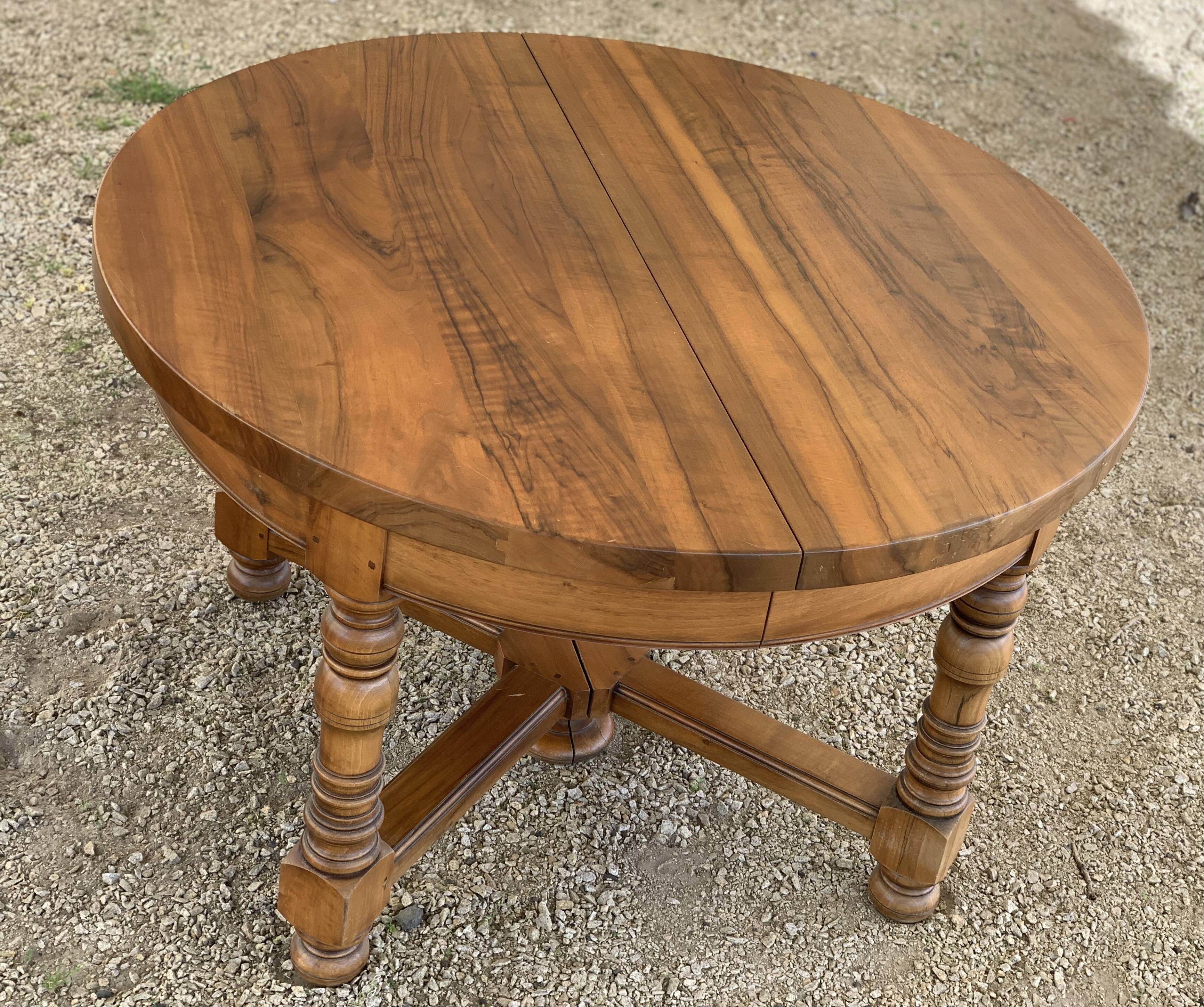 Walnut Round Table