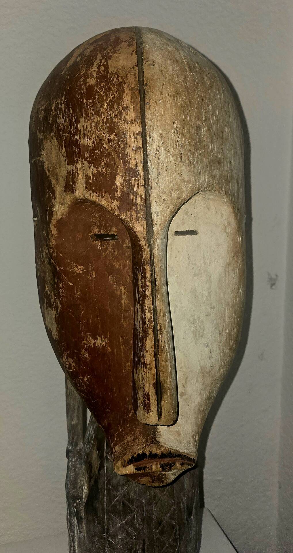 Masque africain fang début 20e-eeuwse #statue #tribus #lega