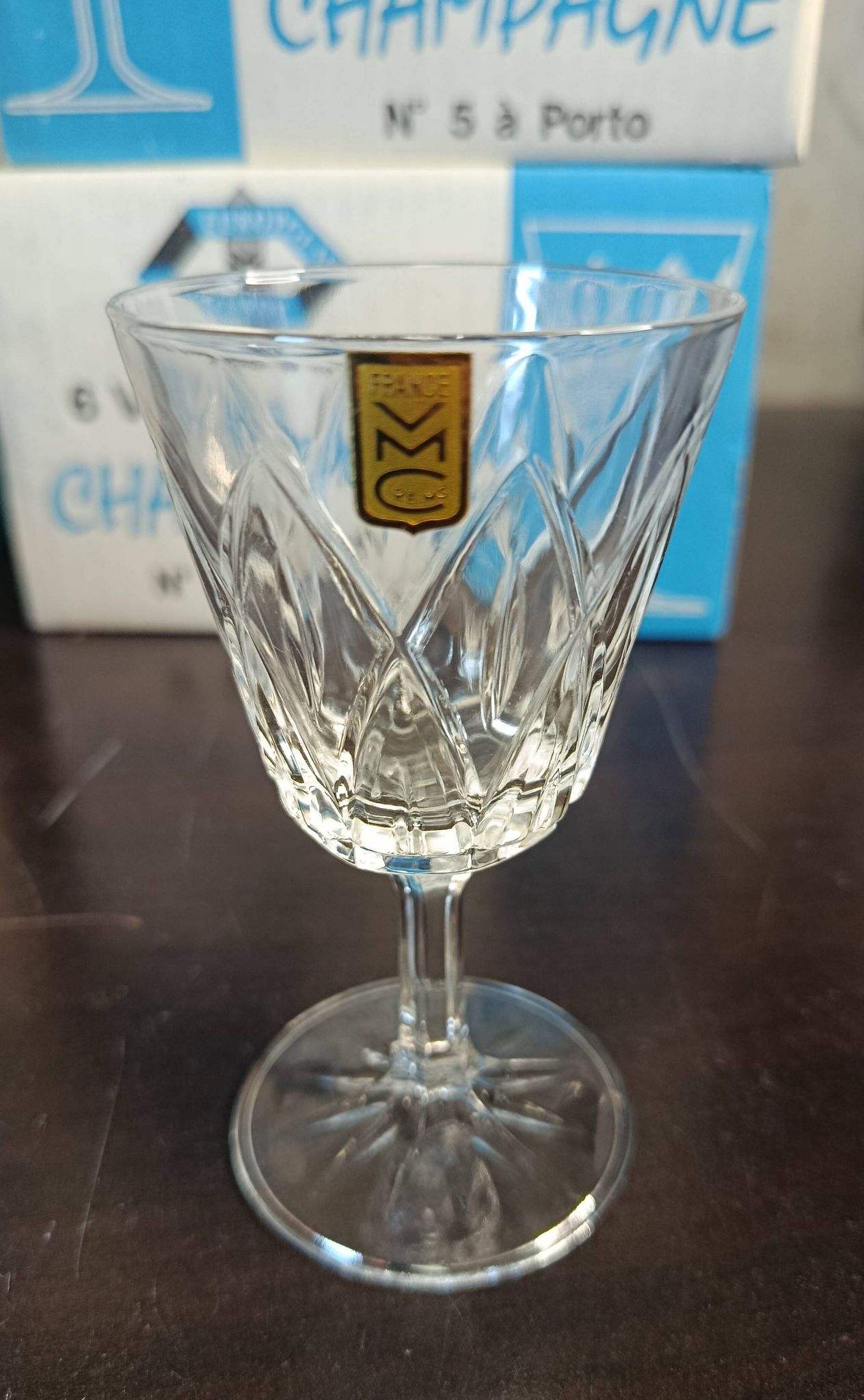 Service of 36 stemmed glasses complete, VMC Crystal, Reims, 1960s.
