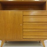 Buffet en chêne par Jiri Jiroutek, Tchécoslovaquie 1960