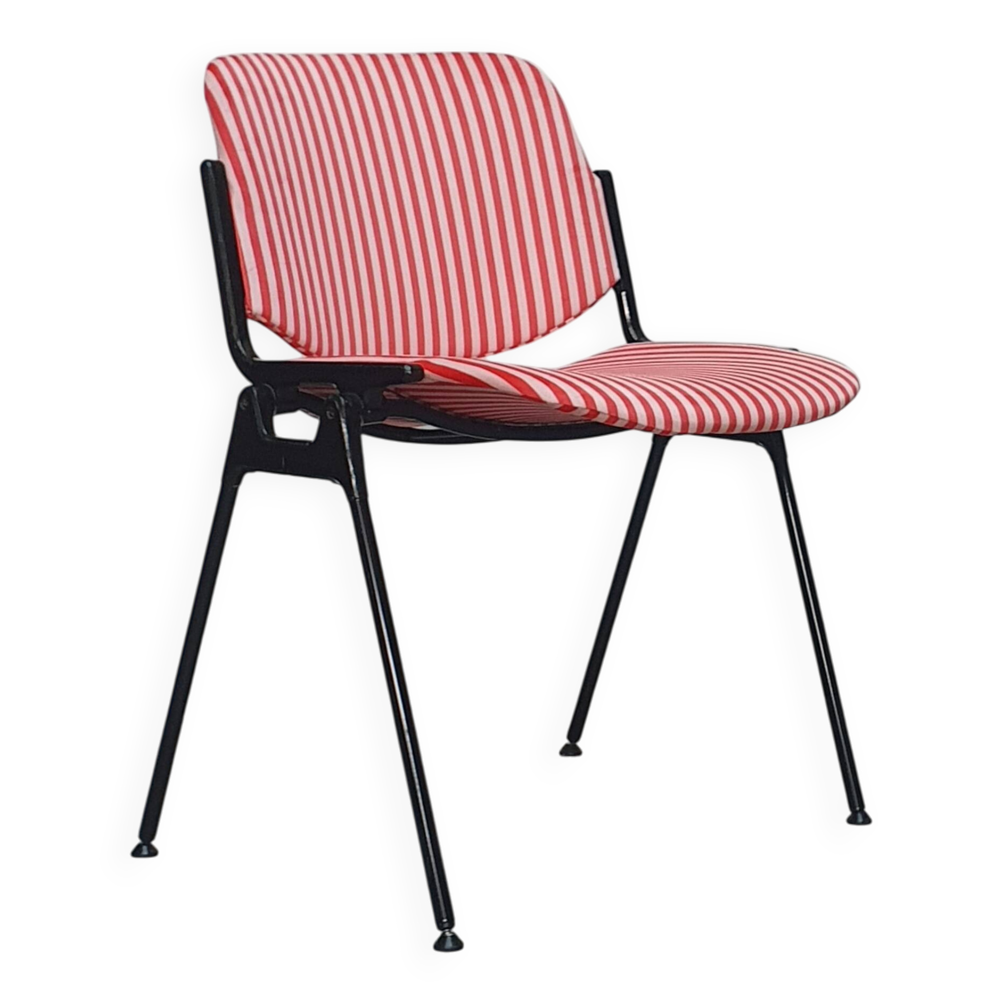 DSC 106 Piretti chair