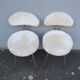 Lot de 2 chaises Pelfran moumoute ivoire vintage