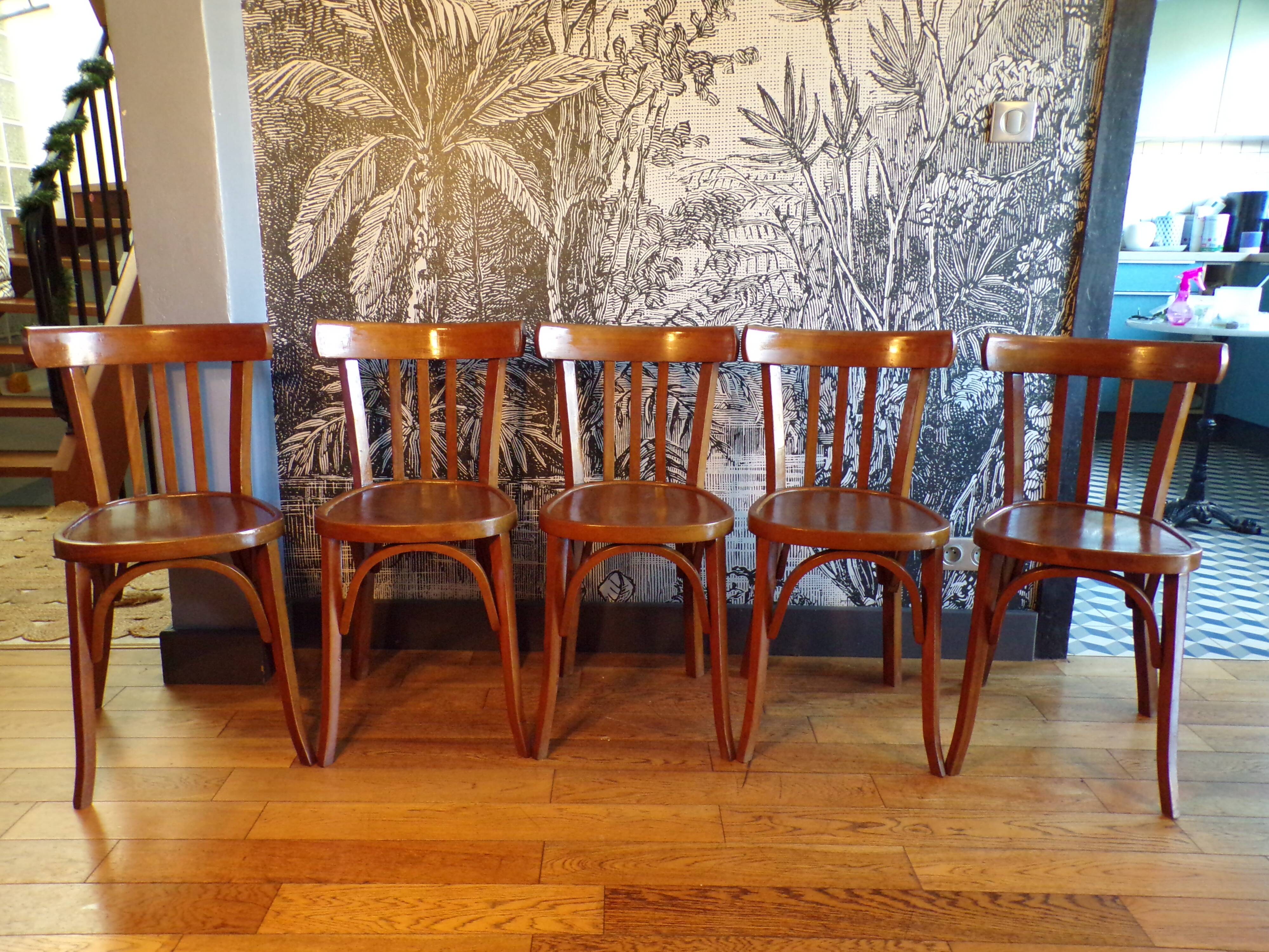Set of 5 Gignez bistro chairs