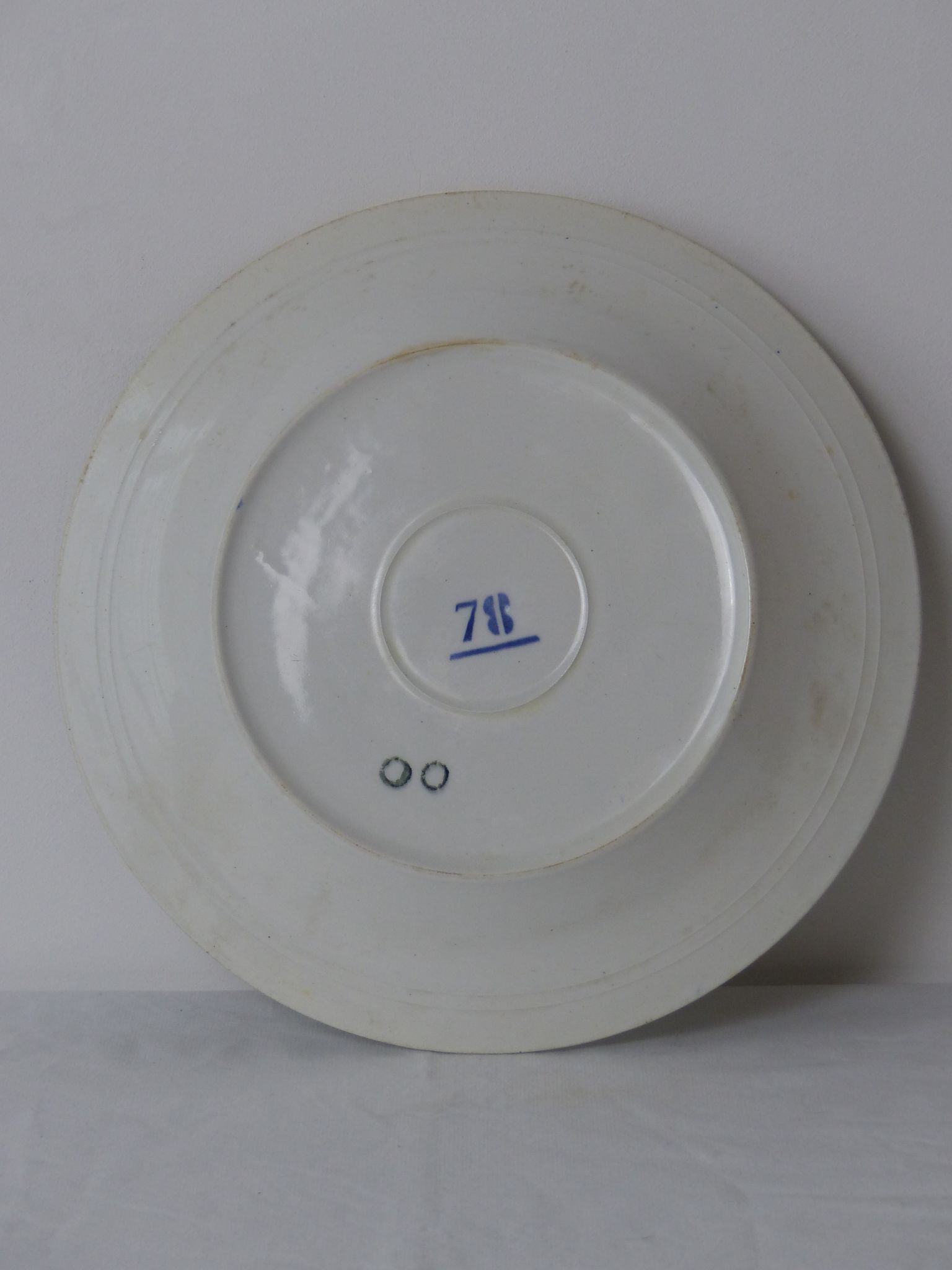 Serving dish