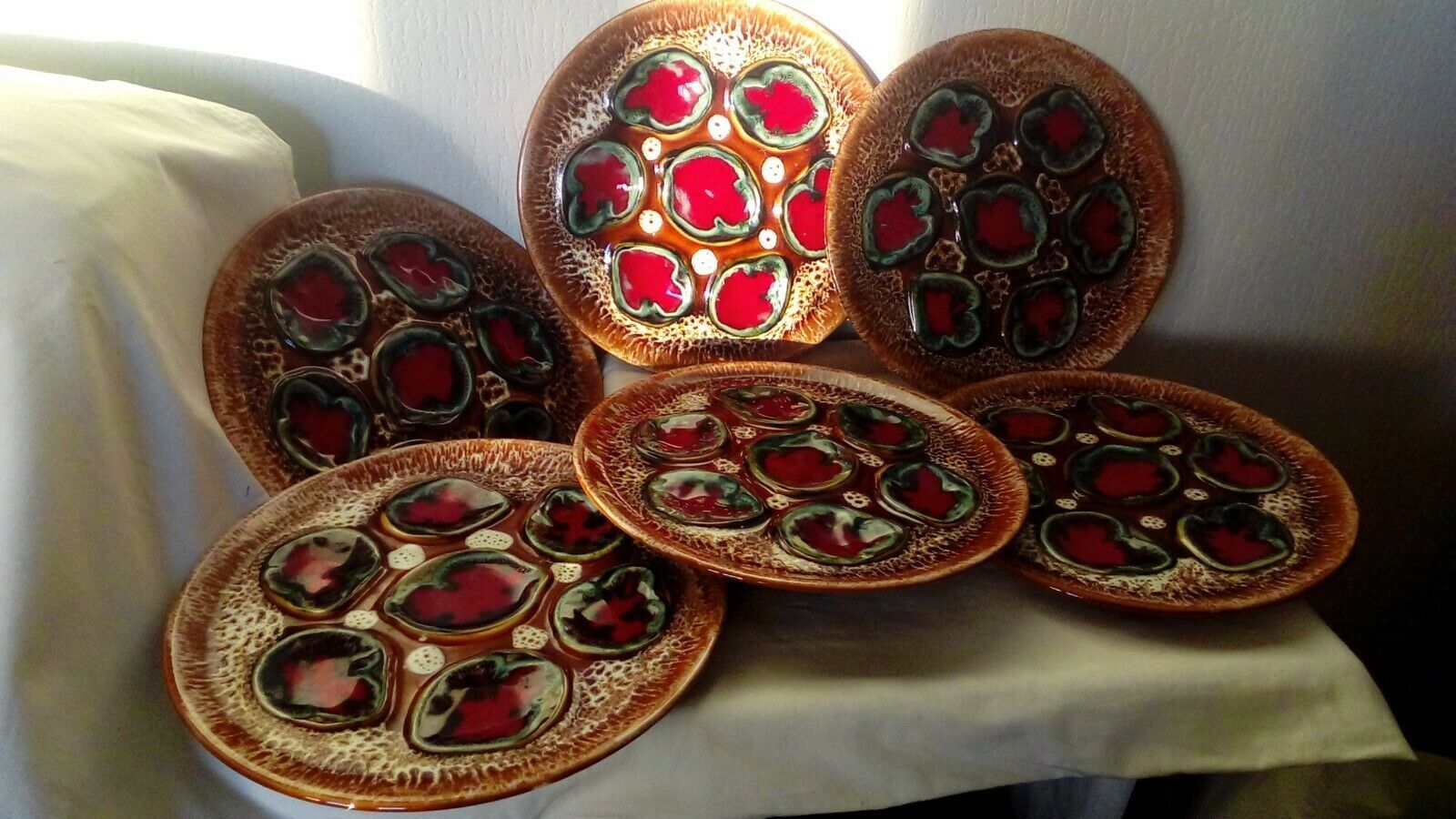 6 oyster plates in sarreguemines or vintage vallauris slurry
