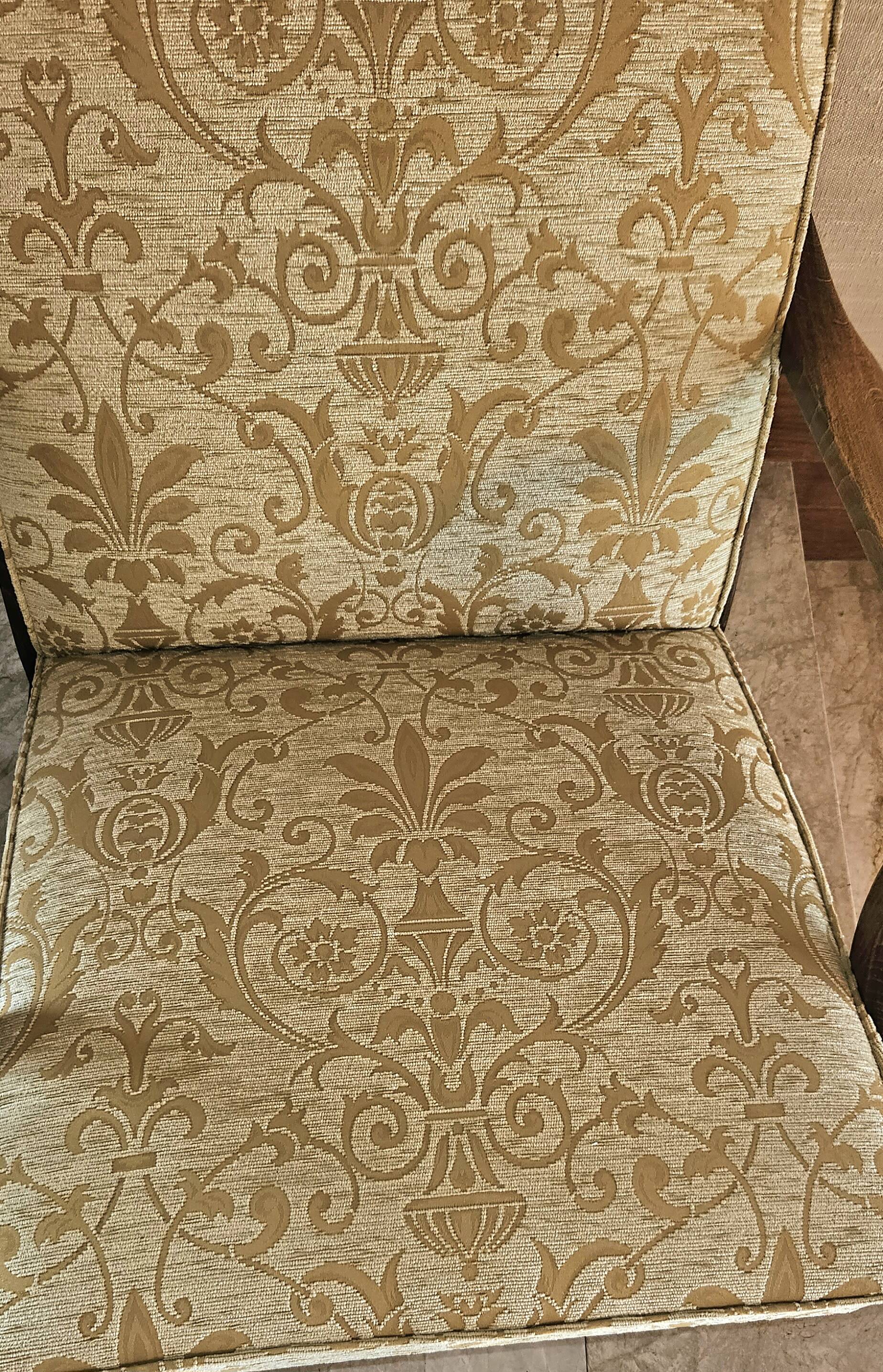 Vintage 3-piece living room in beige fabric