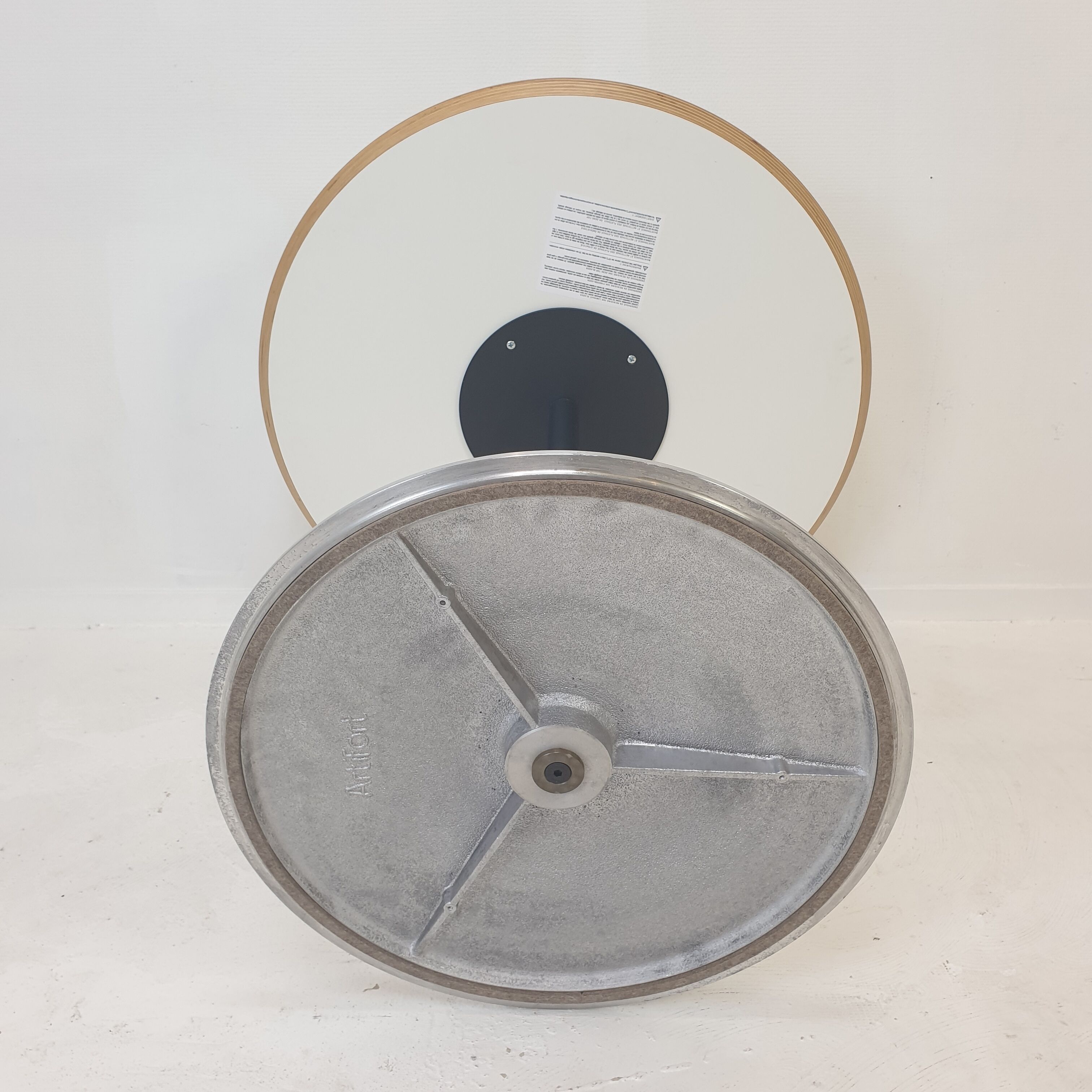 Round Dining Table by Pierre Paulin for Artifort