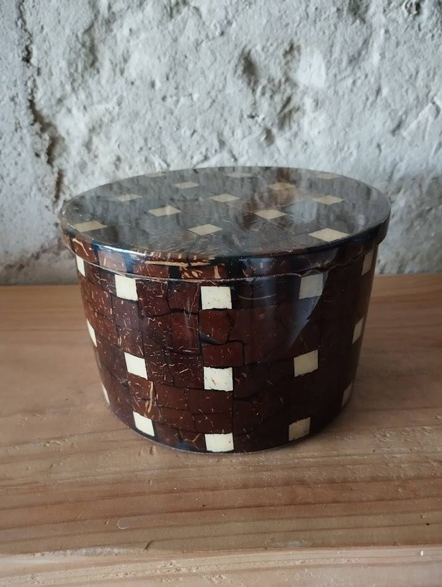 Vintage marquetry wooden jewellery box, velvet interior – 1950s/70s