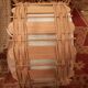 Suspension vintage en bois et tissu