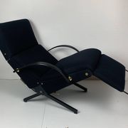 Midcentury dark navy blue Italian lounge chair by Osvaldo Borsani for Tecno, 1950s
