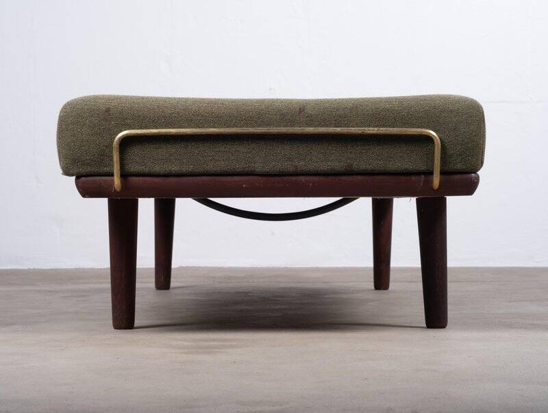 Mid-Century Danish Model GE19 Daybed in Teak attributed to Hans J. Wegner for Getama, 1960s