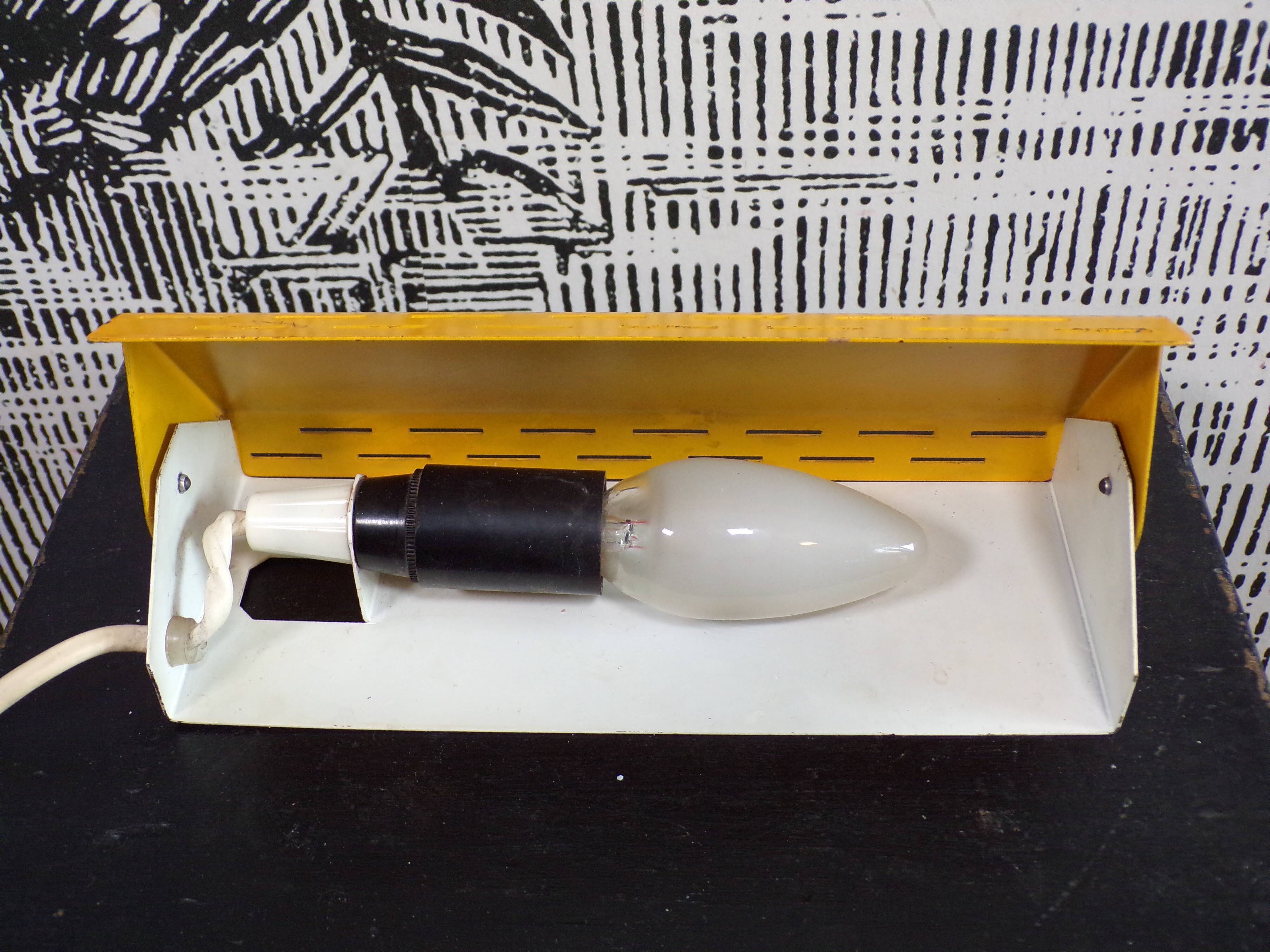 Vintage shutter wall lamp