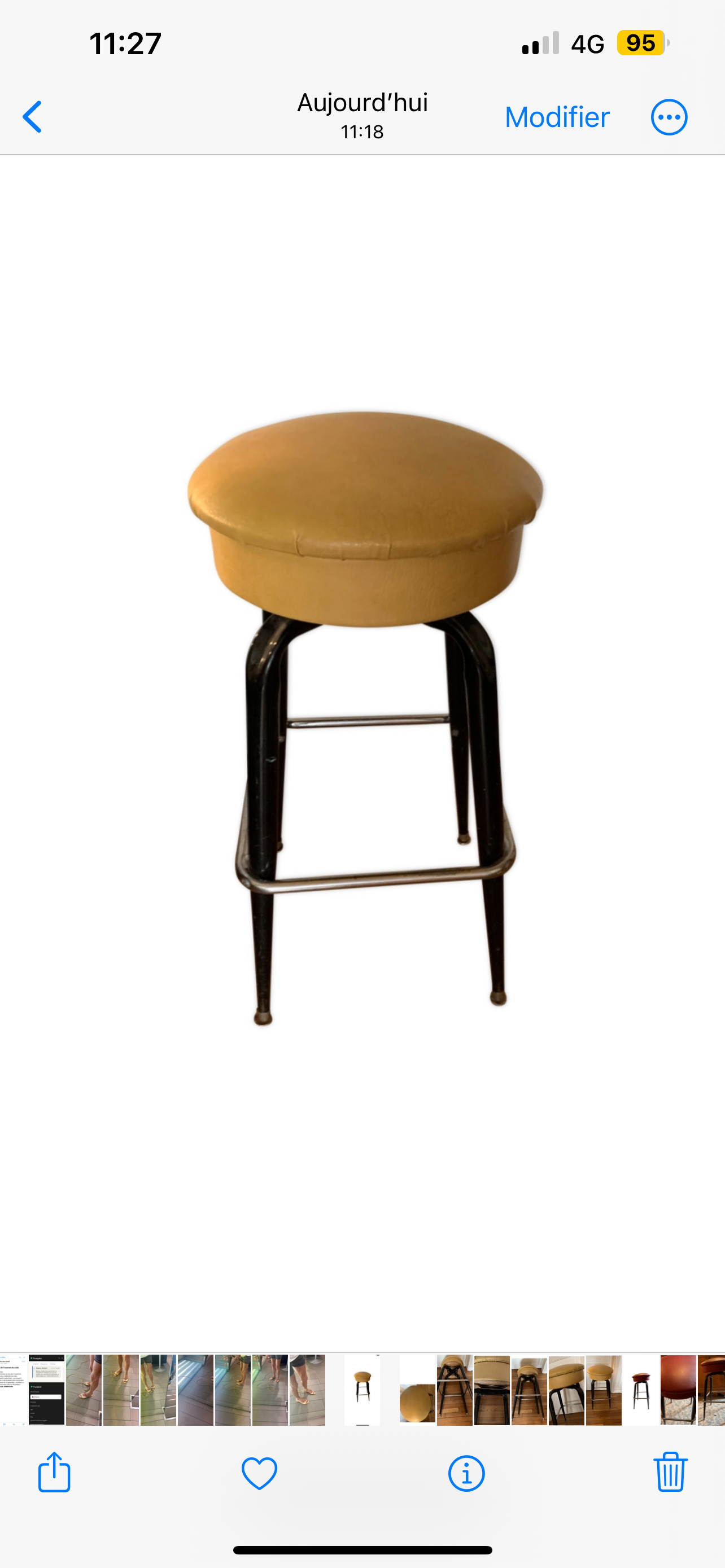 Set of two bar stools