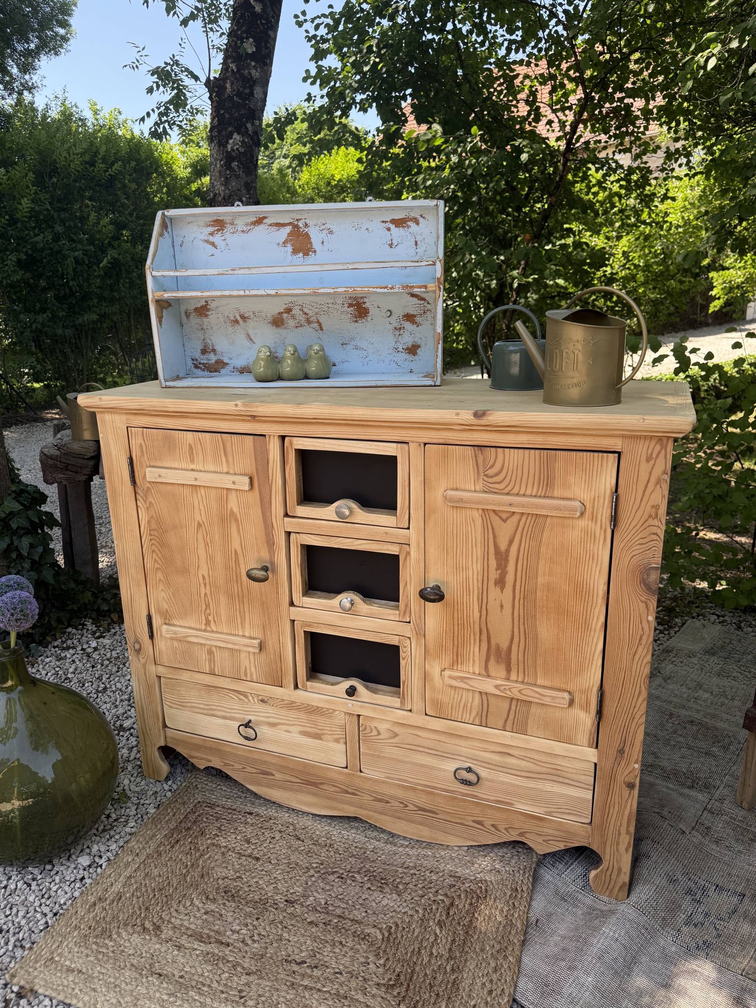Meuble de rangement / Buffet pin massif