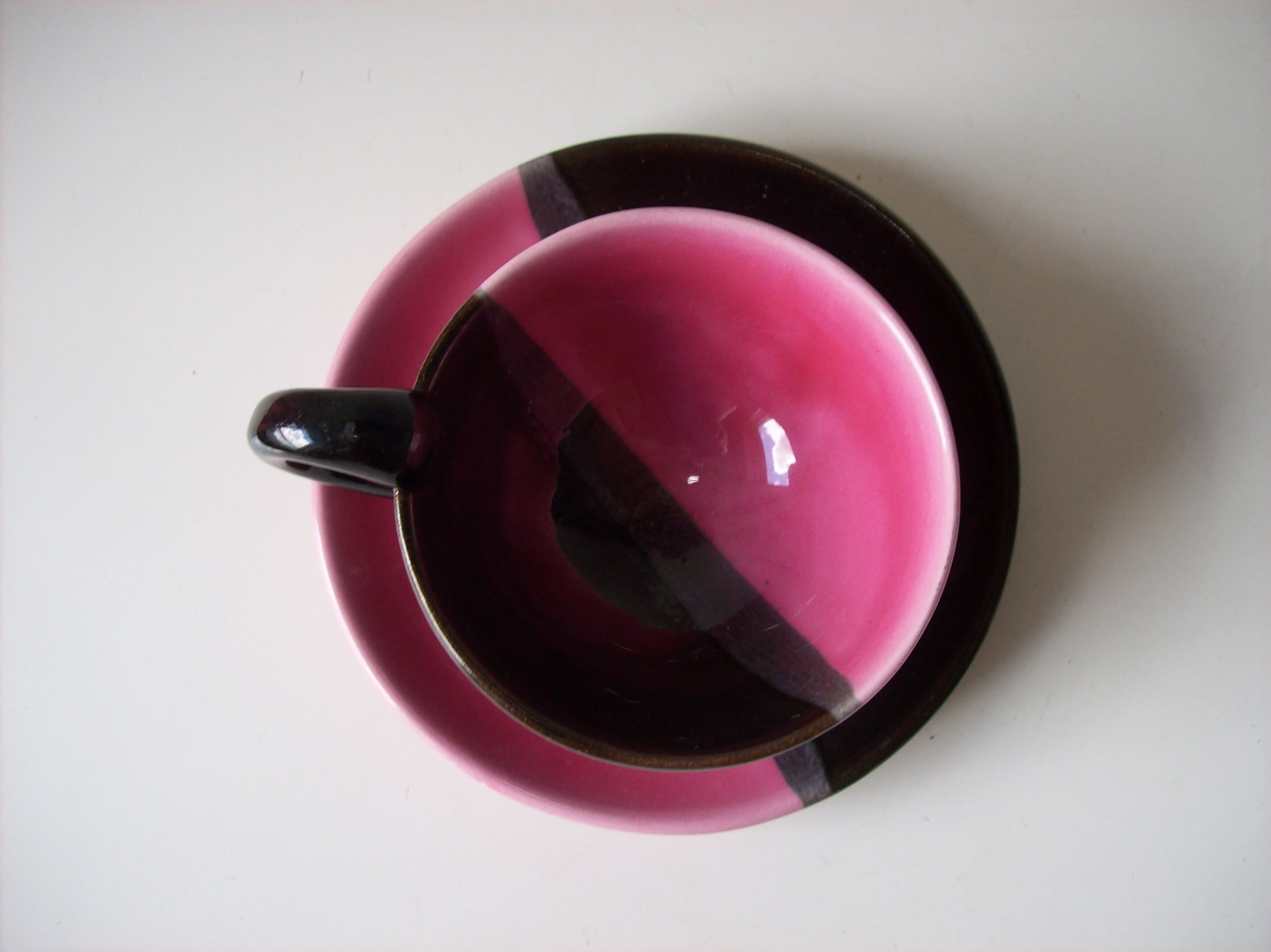 Coffee cup and saucer Vallauris signed Luc