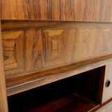 Rosewood bar cabinet "SK 661" and its 2 stools, Johannes Andersen, Denmark, 1960