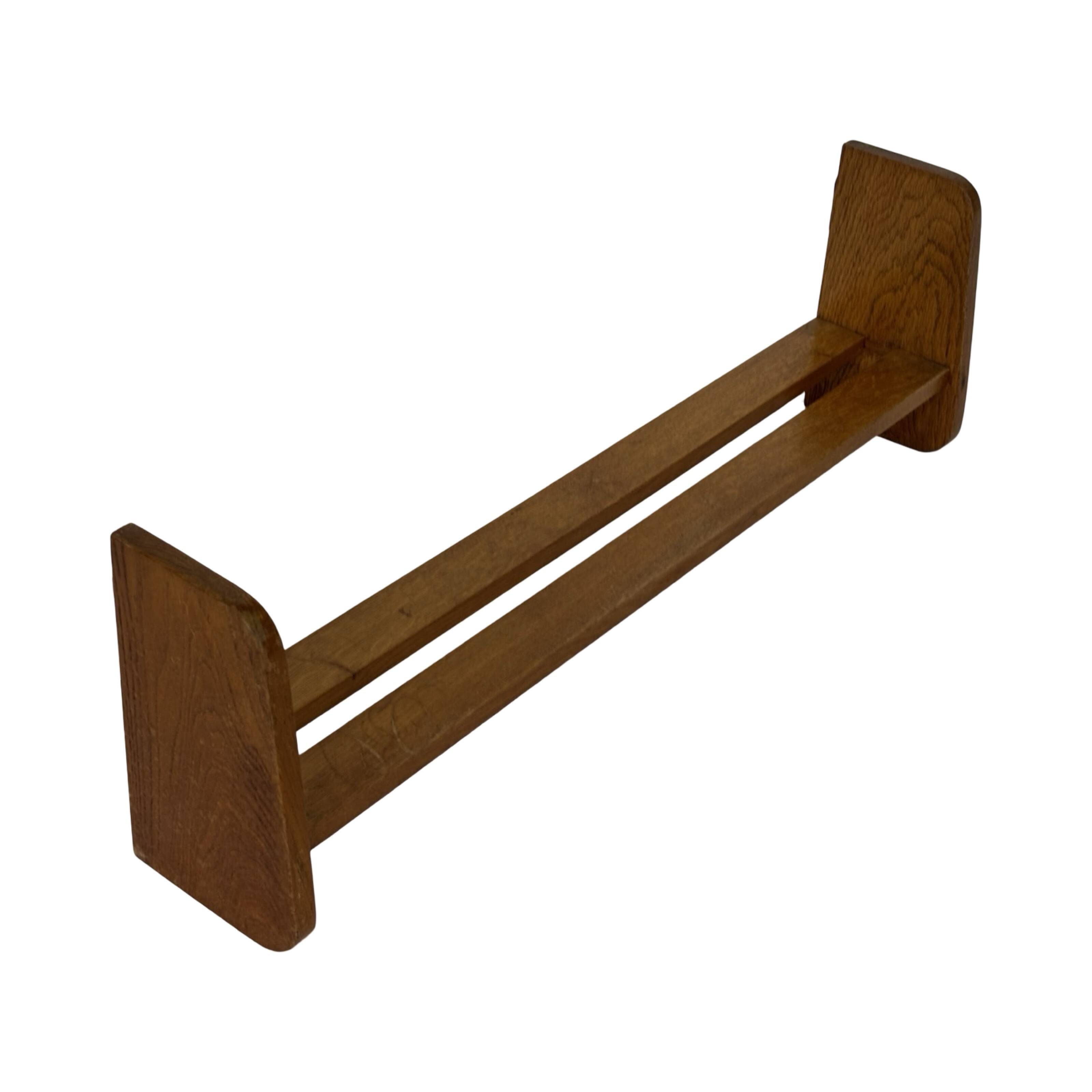 Vintage wooden wall shelve rack bookshelf in wood minimalist