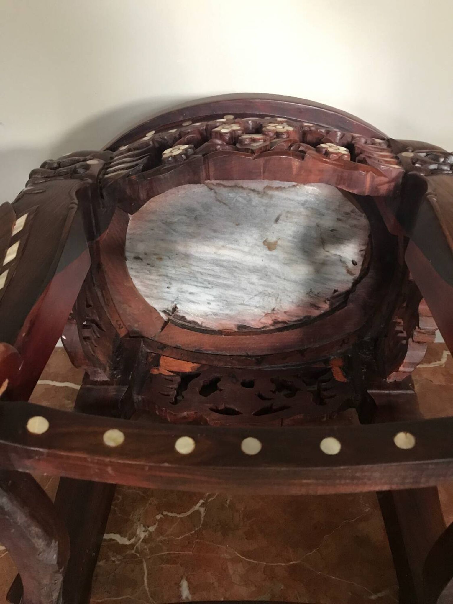Mother-of-pearl china side table