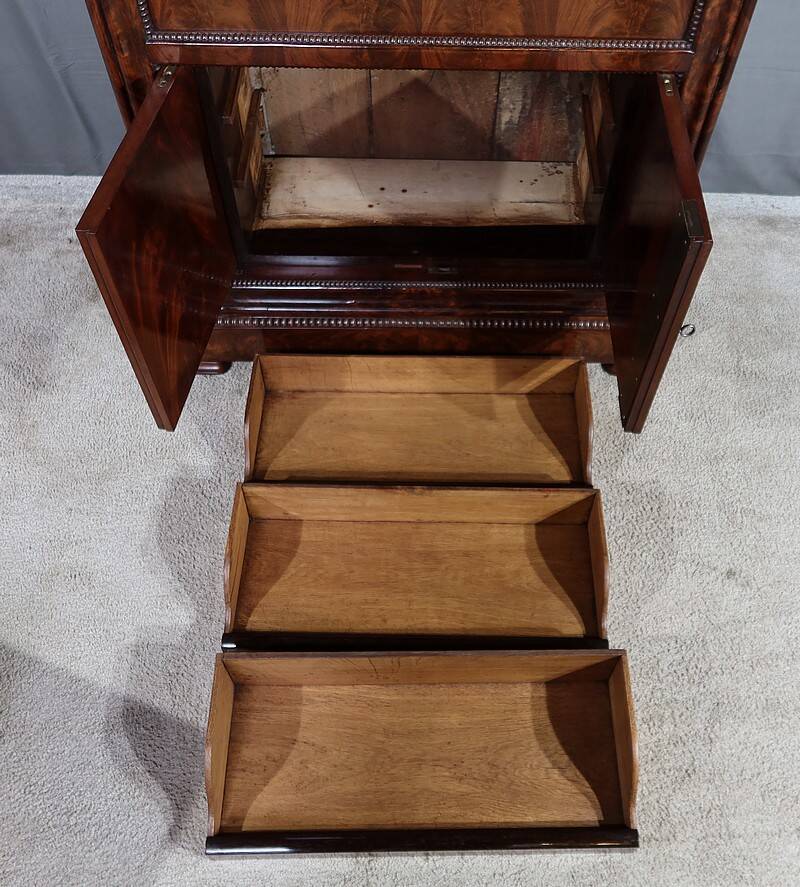 Small Secretary in Burl Mahogany Veneer, Restoration Period – Early 19th Century