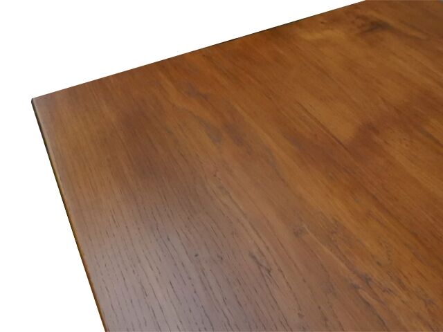 Vintage farm table 1980 solid oak wood