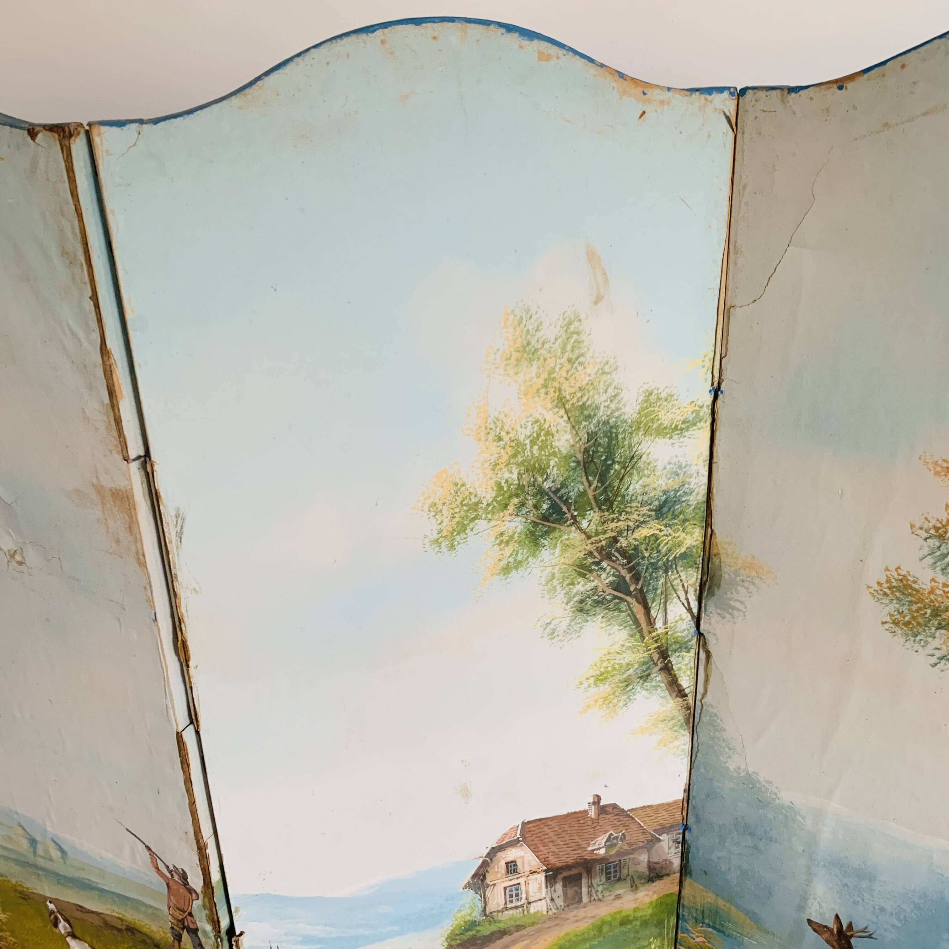 Screen made of painted canvas