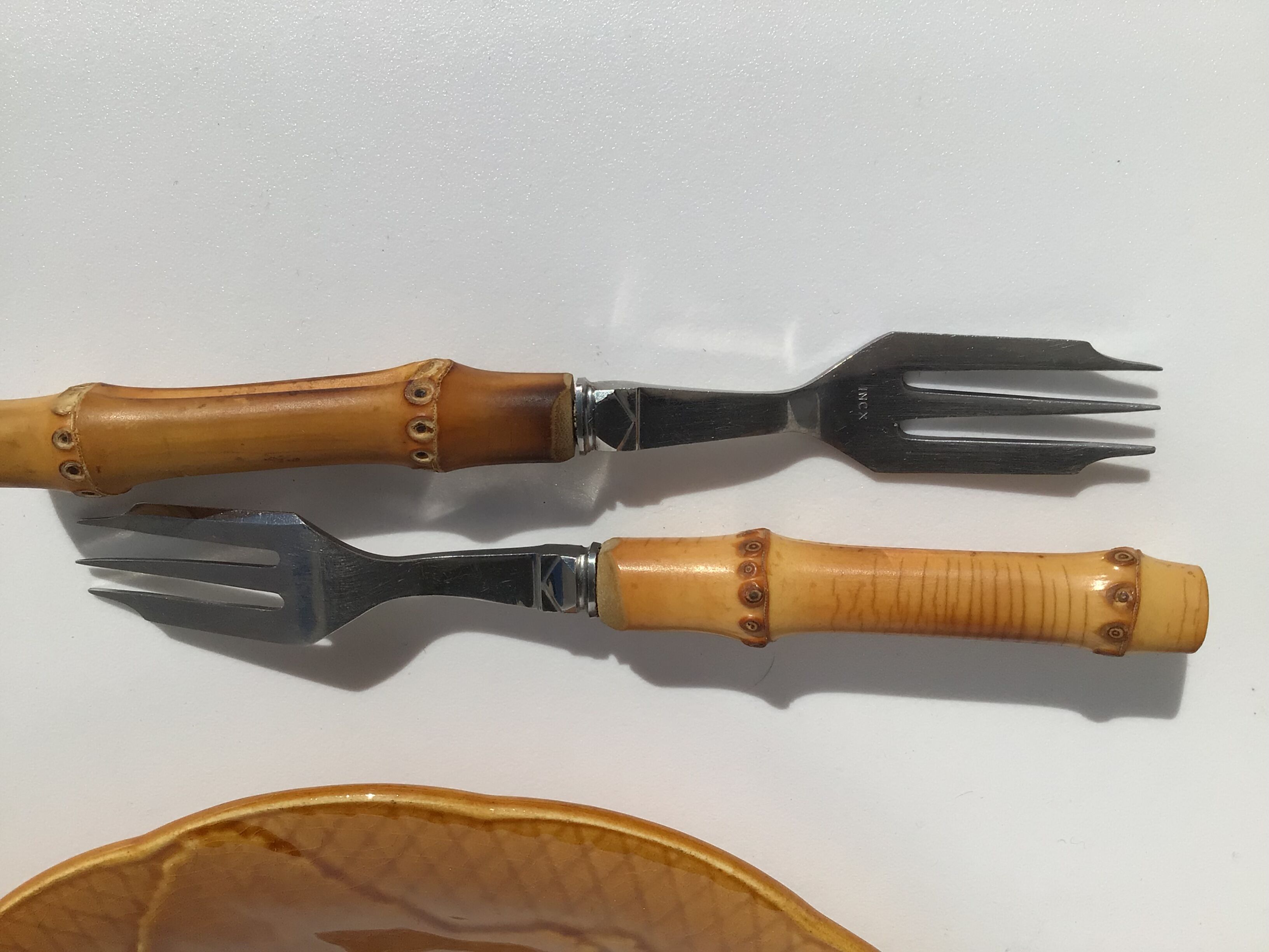 8 bamboo cake forks 60s