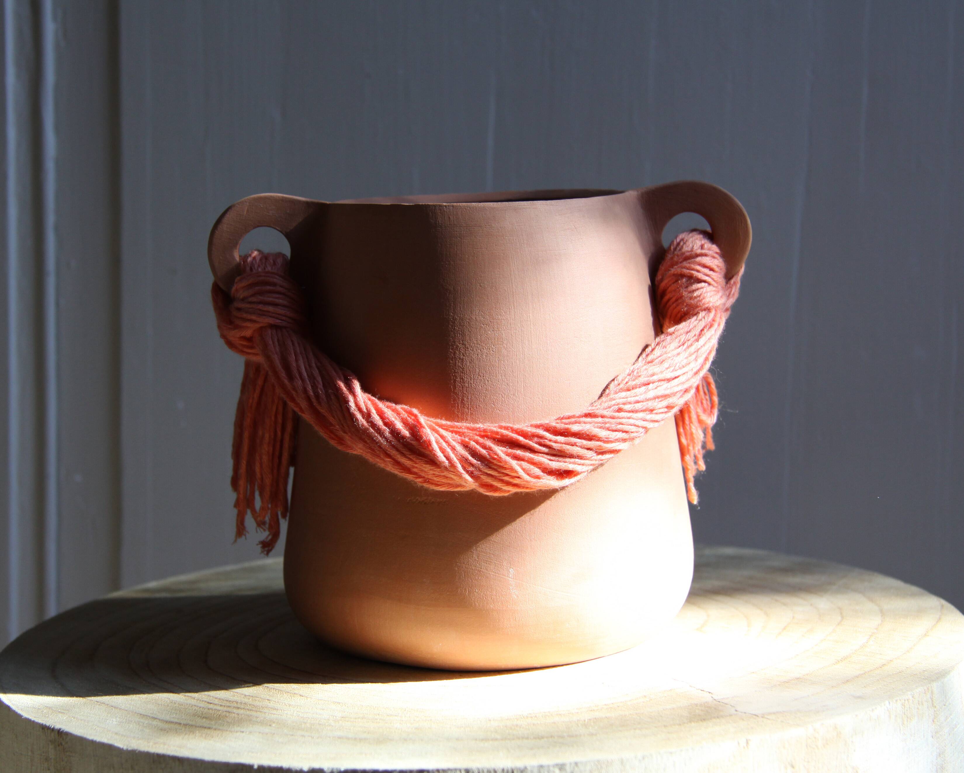 vase terracotta réalisé à main