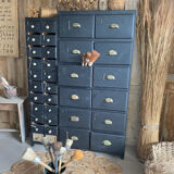 Hardware furniture, trade furniture