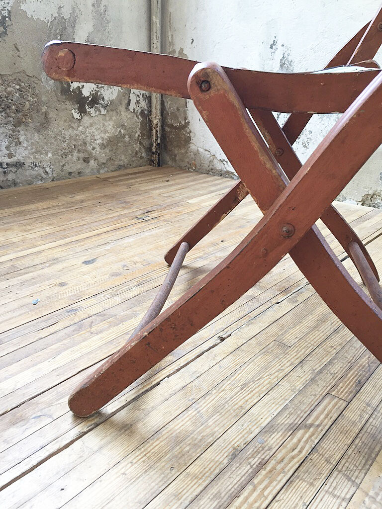 Folding garden chair