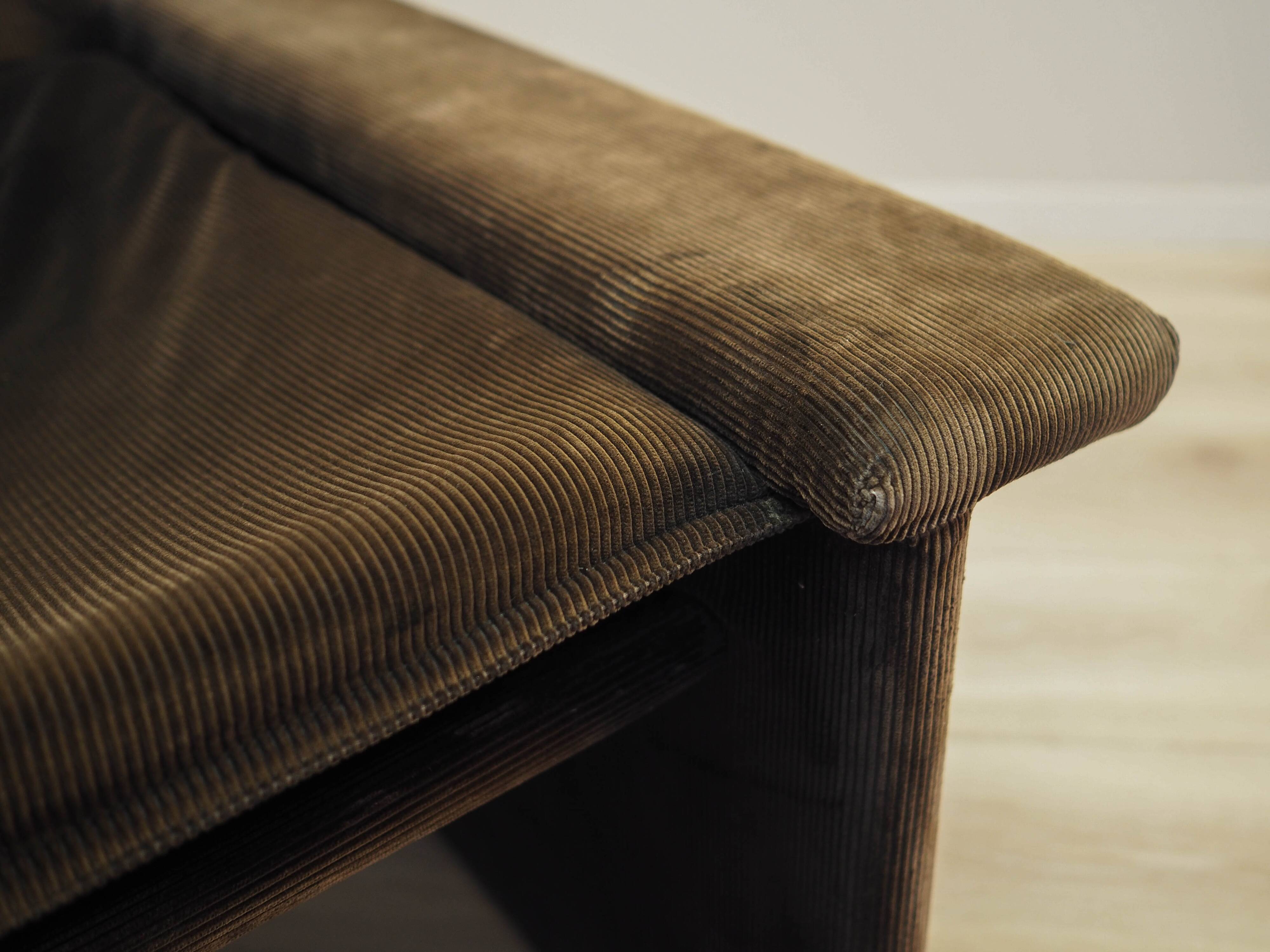 Corduroy armchair, Italian design, 1970s, production: Italy