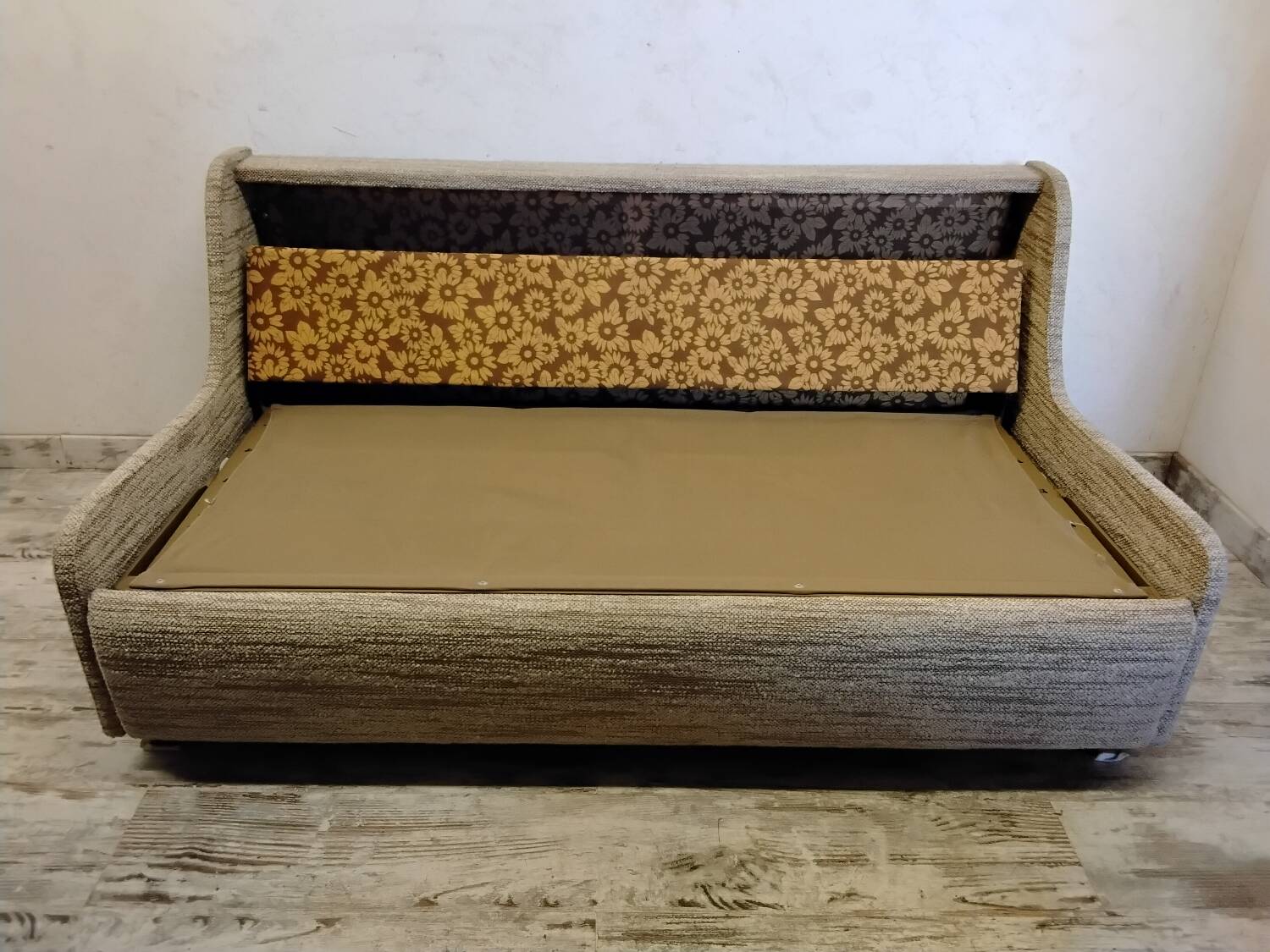 Convertible sofa, vintage Ducal bench