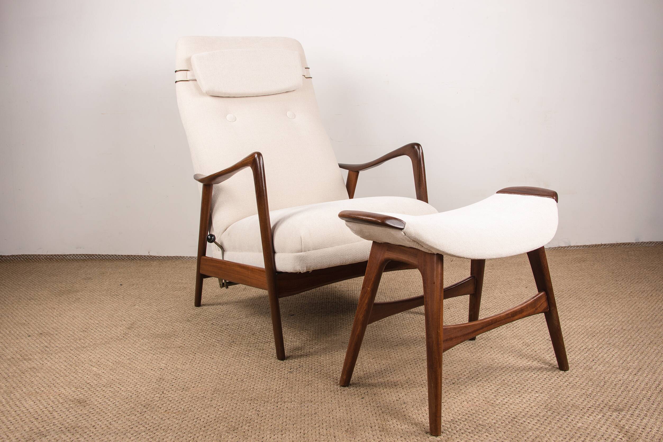 Large Scandinavian Teak Armchair with Ottomans by Folke Ohlsson for Westnofa 1960.