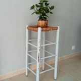 Antique stool high mulched
