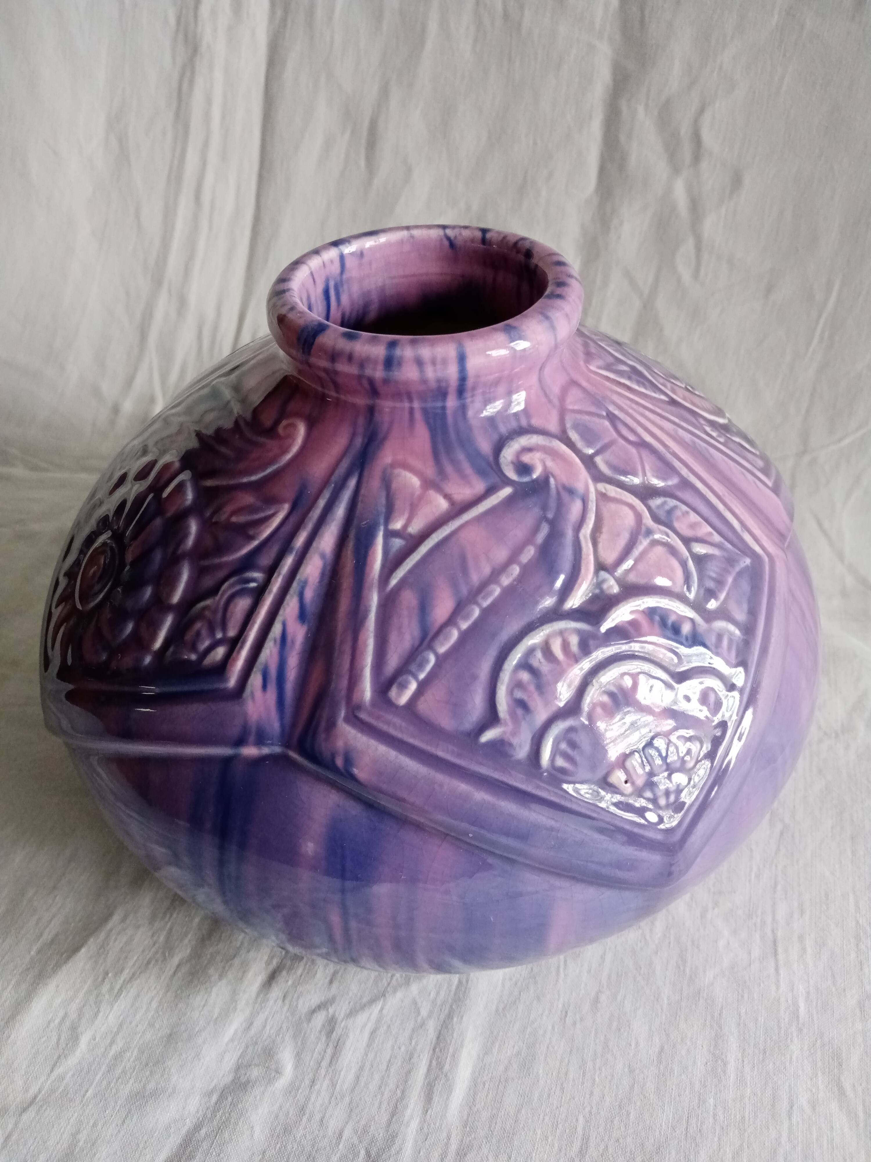 Large Art Deco period slip ball vase, Manufacture Lille Fives