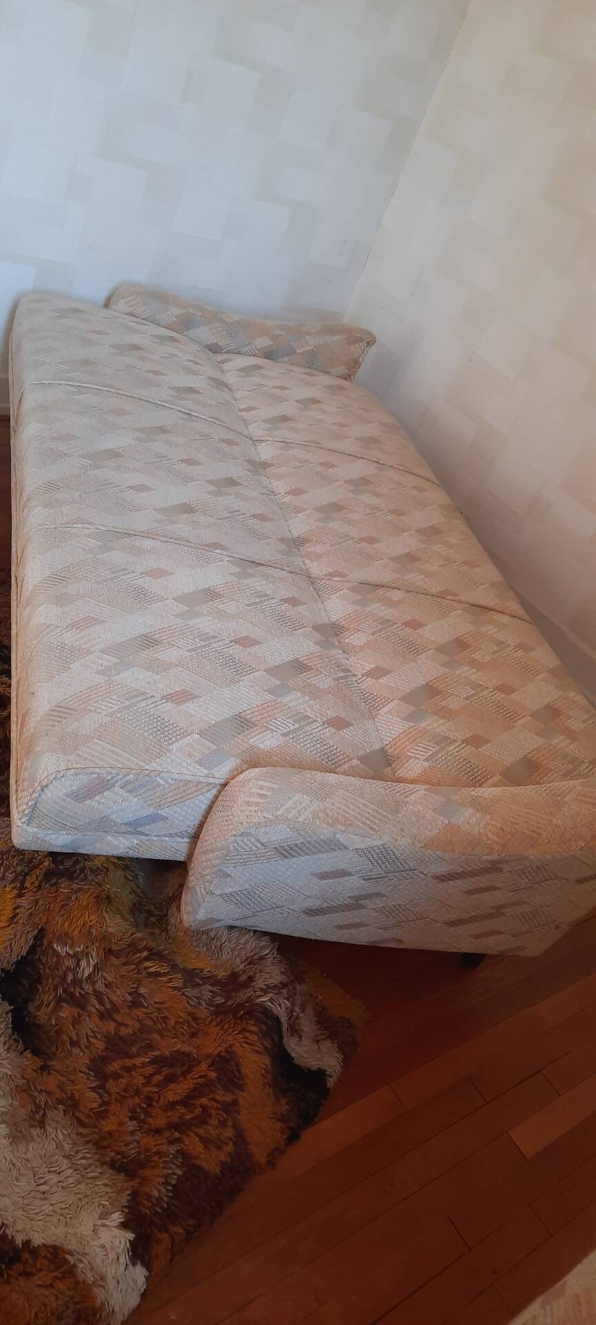 Canapé et deux fauteuils