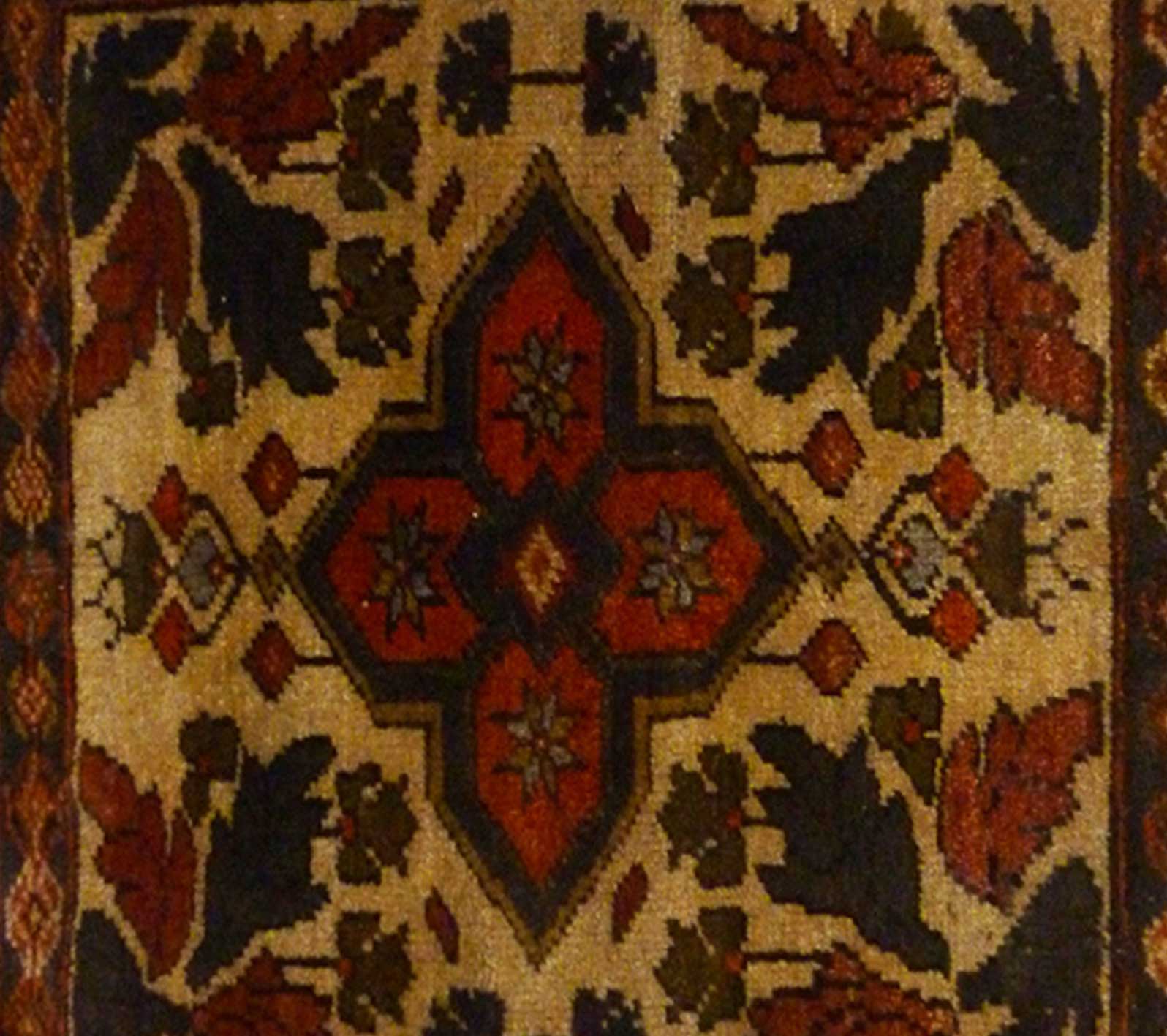 Handmade persian carpet n.167 65x59cm
